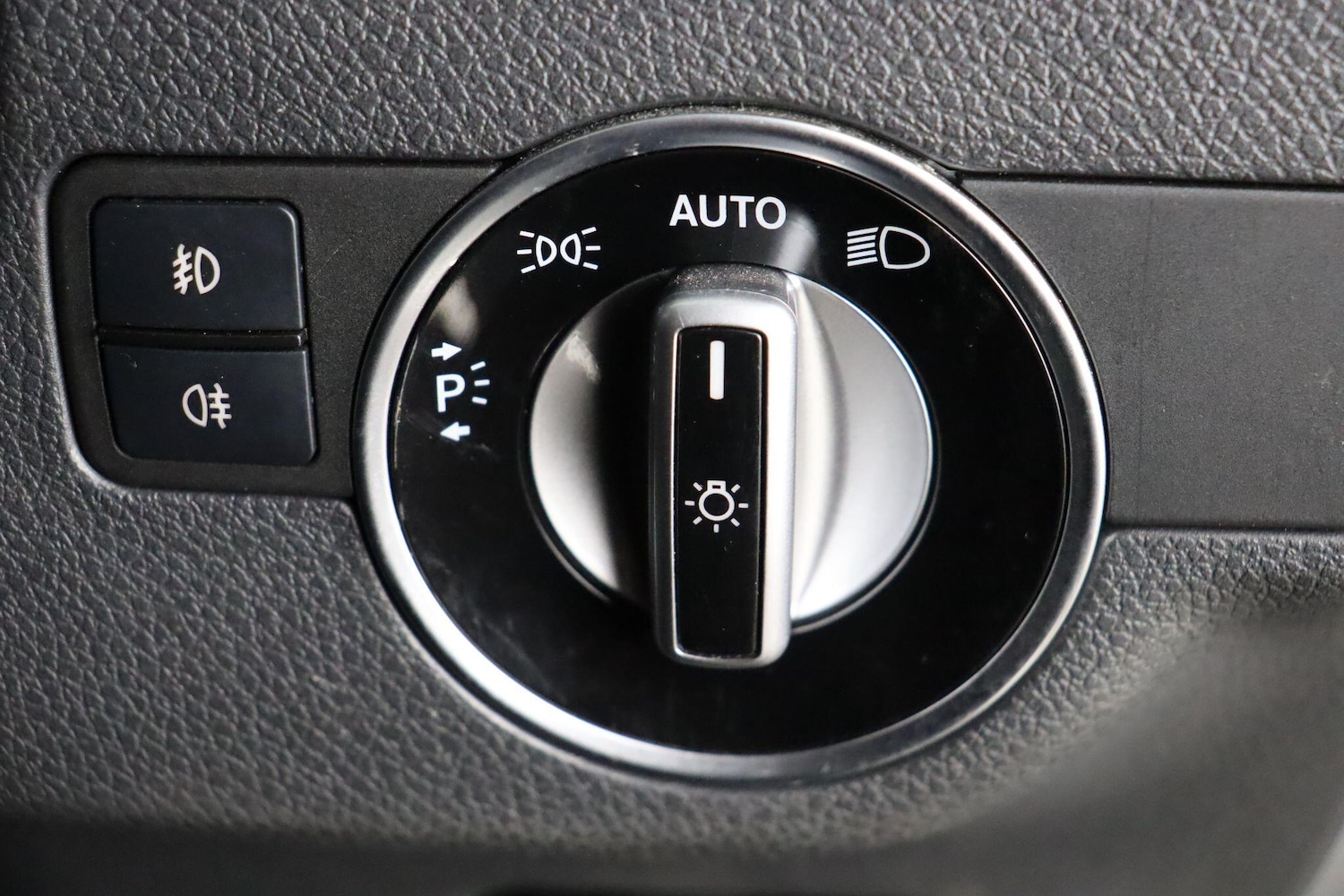 Used Mercedes-Benz GLA 2019 for sale - 77412118: Photo 20