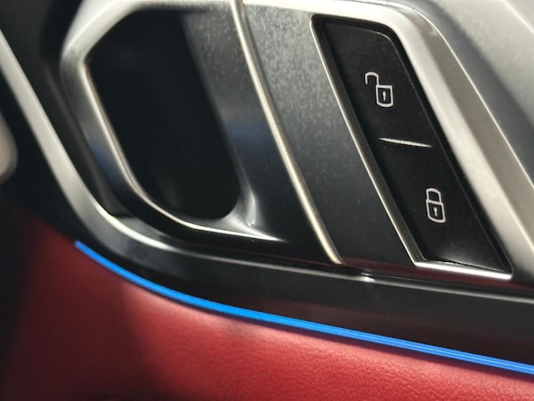 Used BMW i4 2023 for sale - 75376952: Photo 25