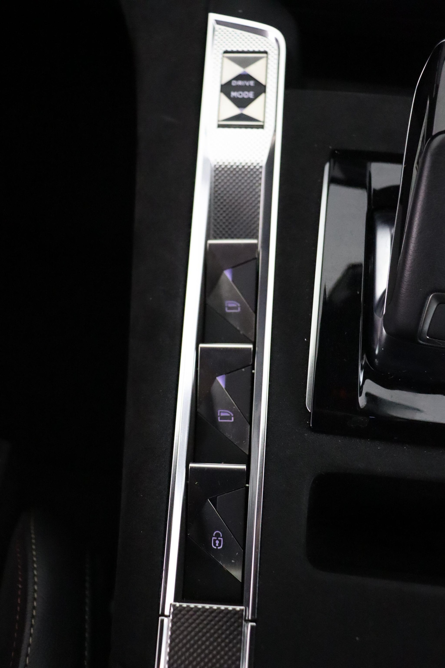 Used DS Automobiles DS 7 2023 for sale - 77440923: Photo 22