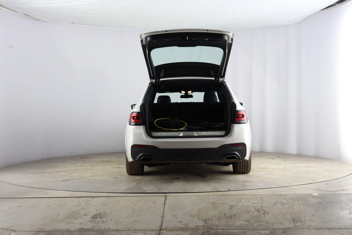 Used BMW 5 Series 2022 for sale - 77410969: Photo 32