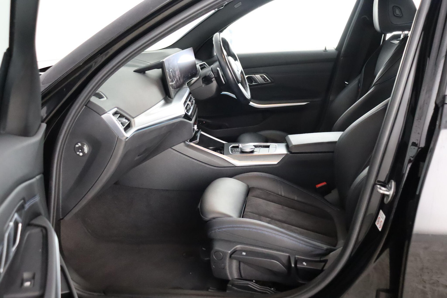 Used BMW 3 Series 2022 for sale - 77109762: Photo 14