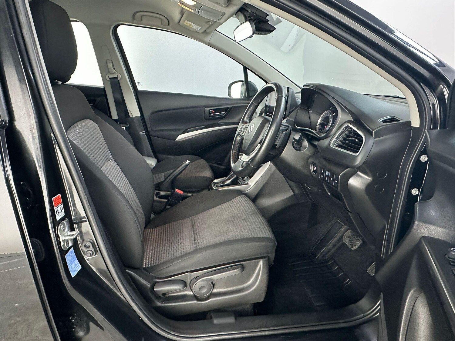 Used Suzuki SX4 S-Cross 2024 for sale - 76269624: Photo 8