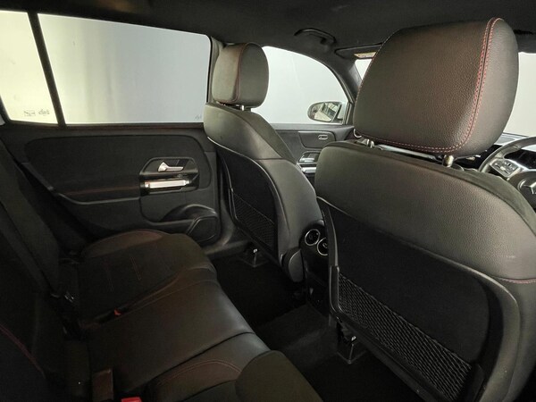 Used Mercedes-Benz GLB 2022 for sale - 76084942: Photo 17