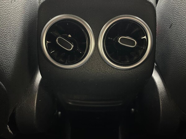 Used Mercedes-Benz GLB 2022 for sale - 76084942: Photo 21