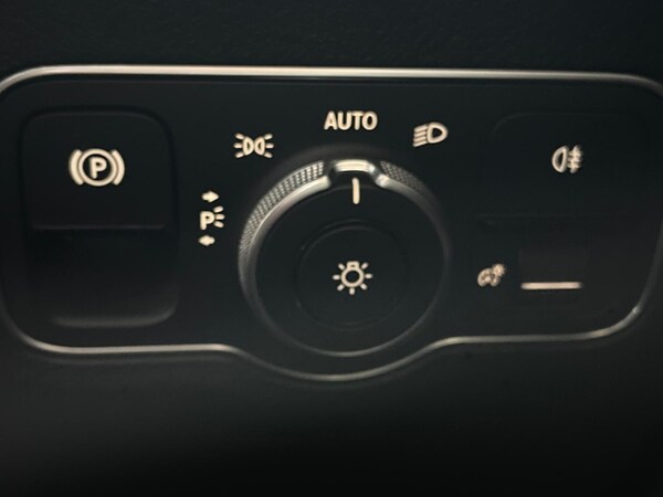 Used Mercedes-Benz GLB 2022 for sale - 76084942: Photo 30