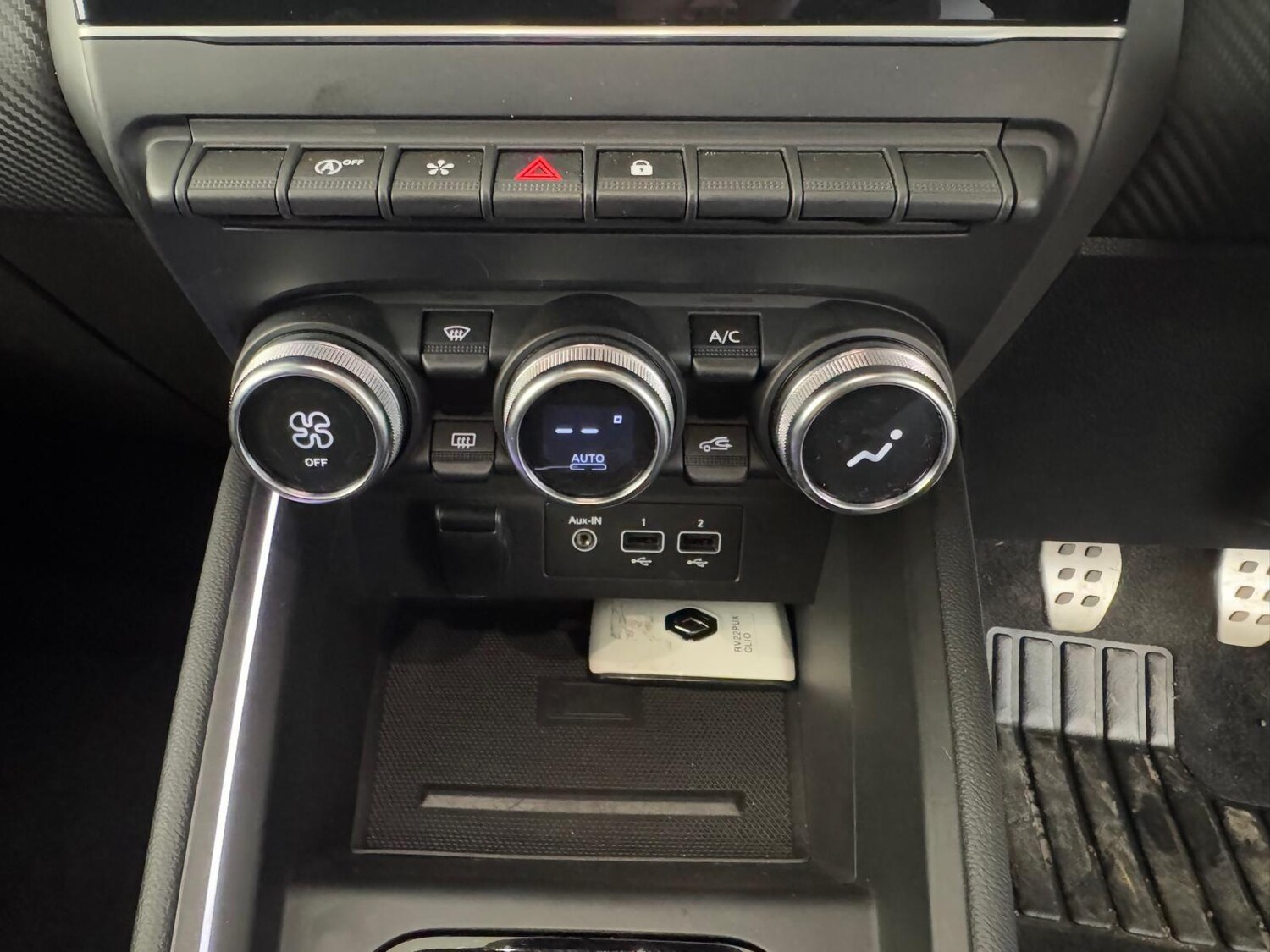 Vehicle 33