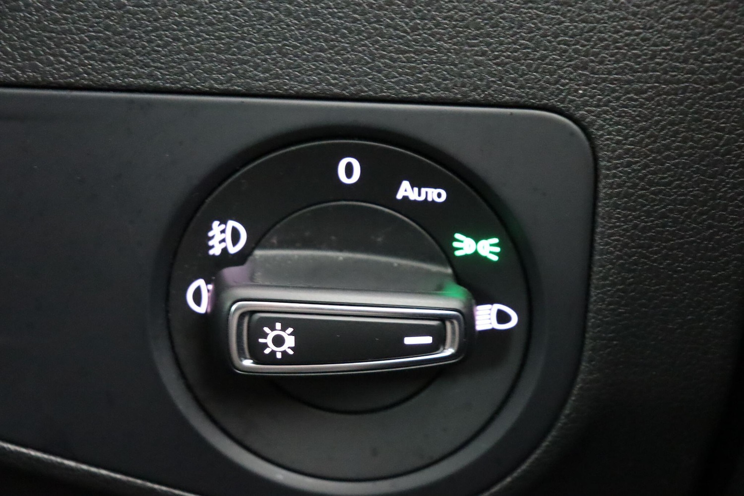 Used Volkswagen Tiguan 2019 for sale - 77267355: Photo 23