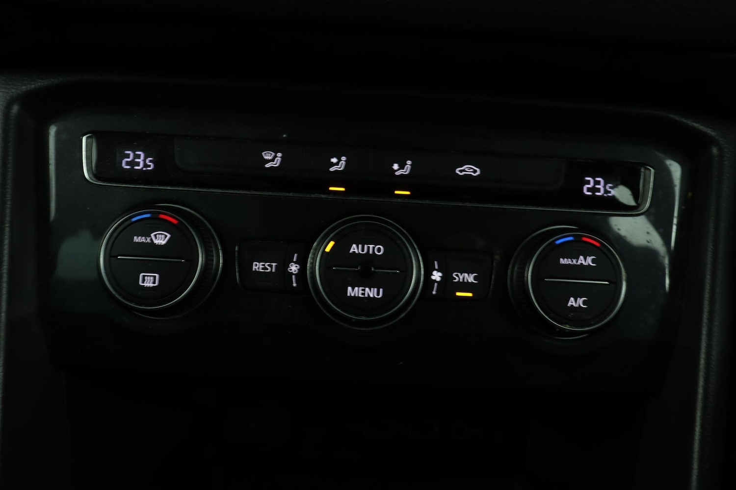 Used Volkswagen Tiguan 2019 for sale - 77267355: Photo 26