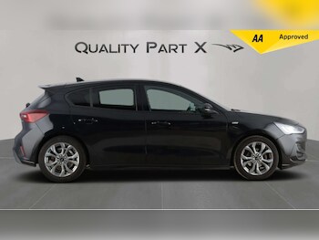 Used Ford Focus 2023 for sale - 78750987: Photo