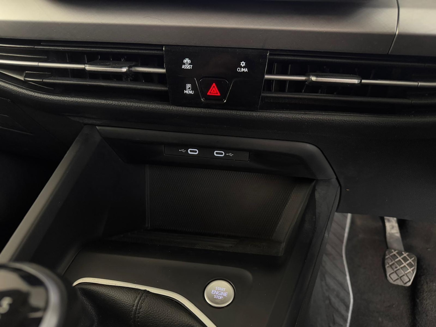 Used Volkswagen Golf 2024 for sale - 76585198: Photo 28