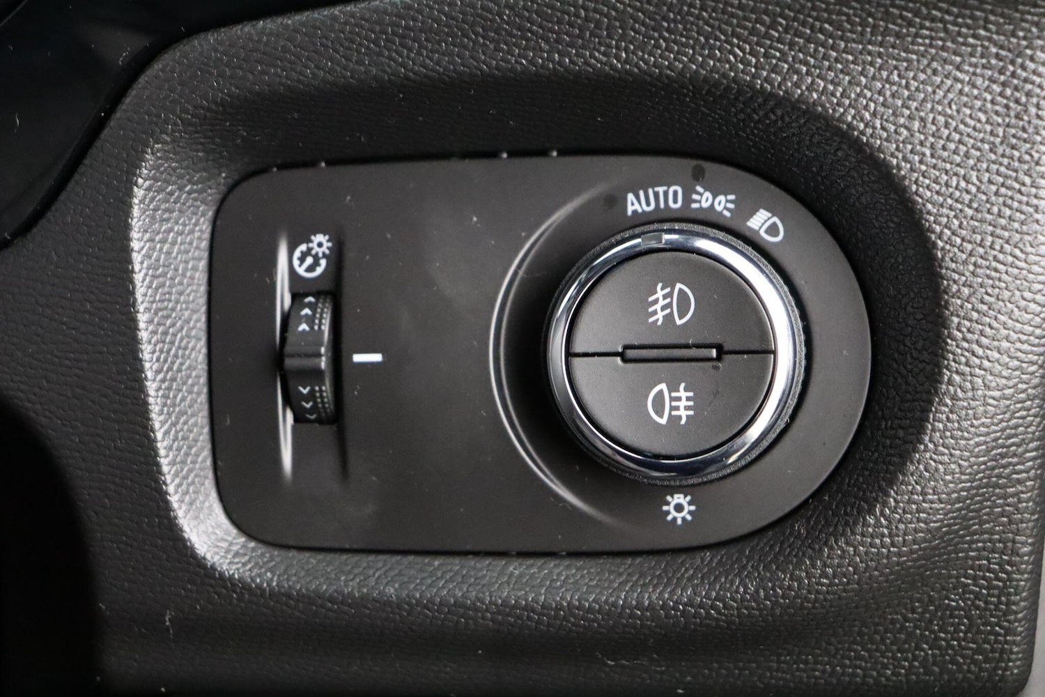 Used Vauxhall Corsa 2024 for sale - 76912977: Photo 20