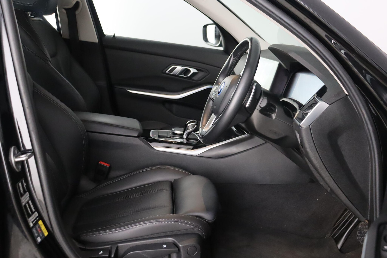 Used BMW 3 Series 2021 for sale - 77131142: Photo 13