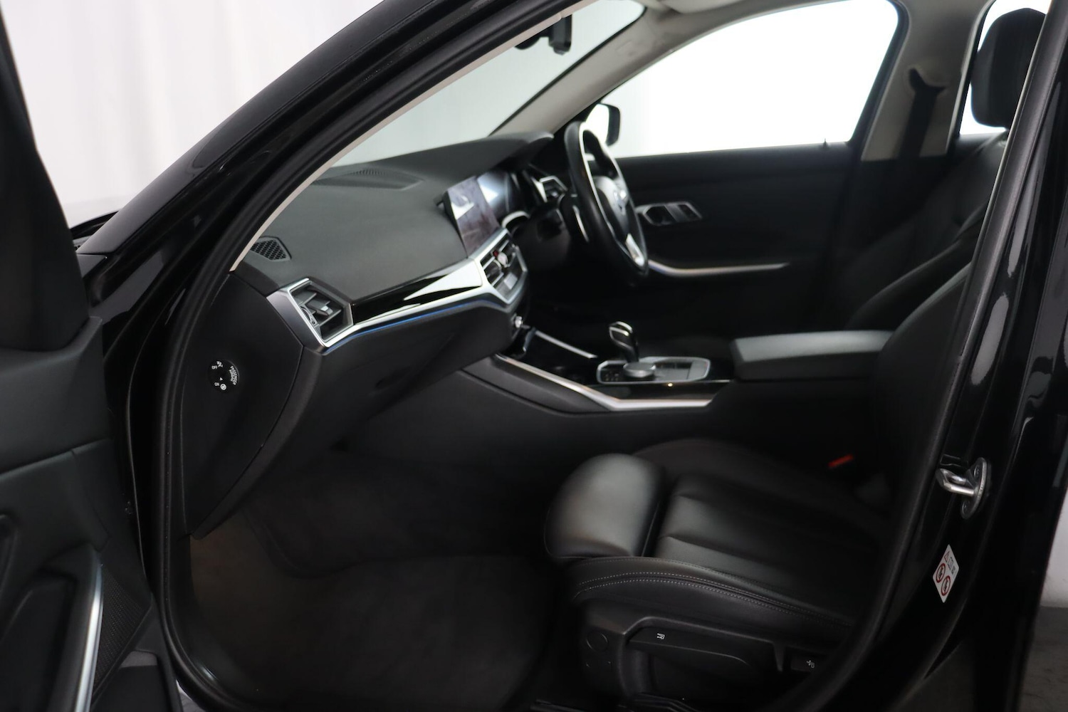 Used BMW 3 Series 2021 for sale - 77131142: Photo 14