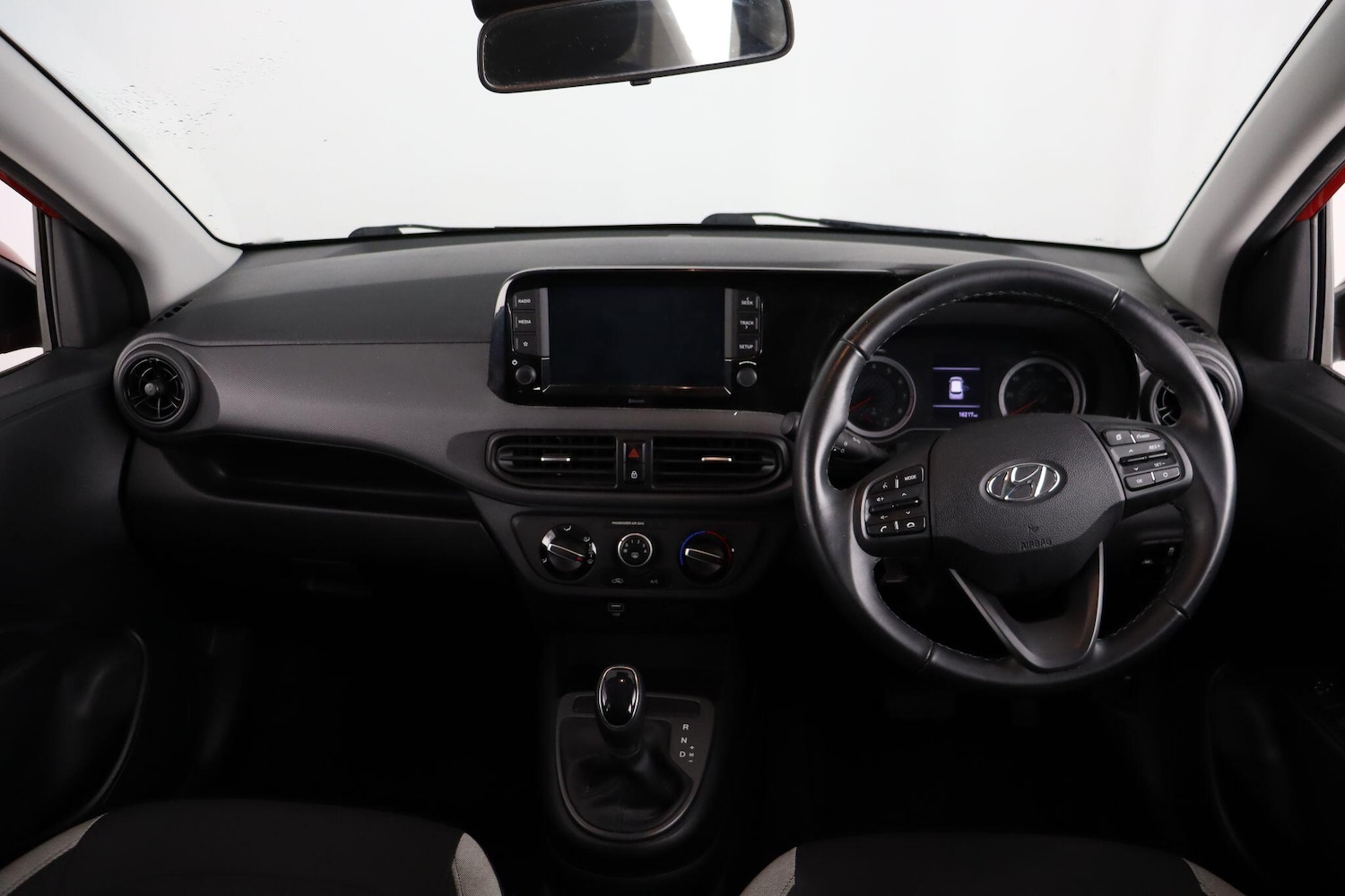 Used Hyundai i10 2022 for sale - 76952592: Photo 10