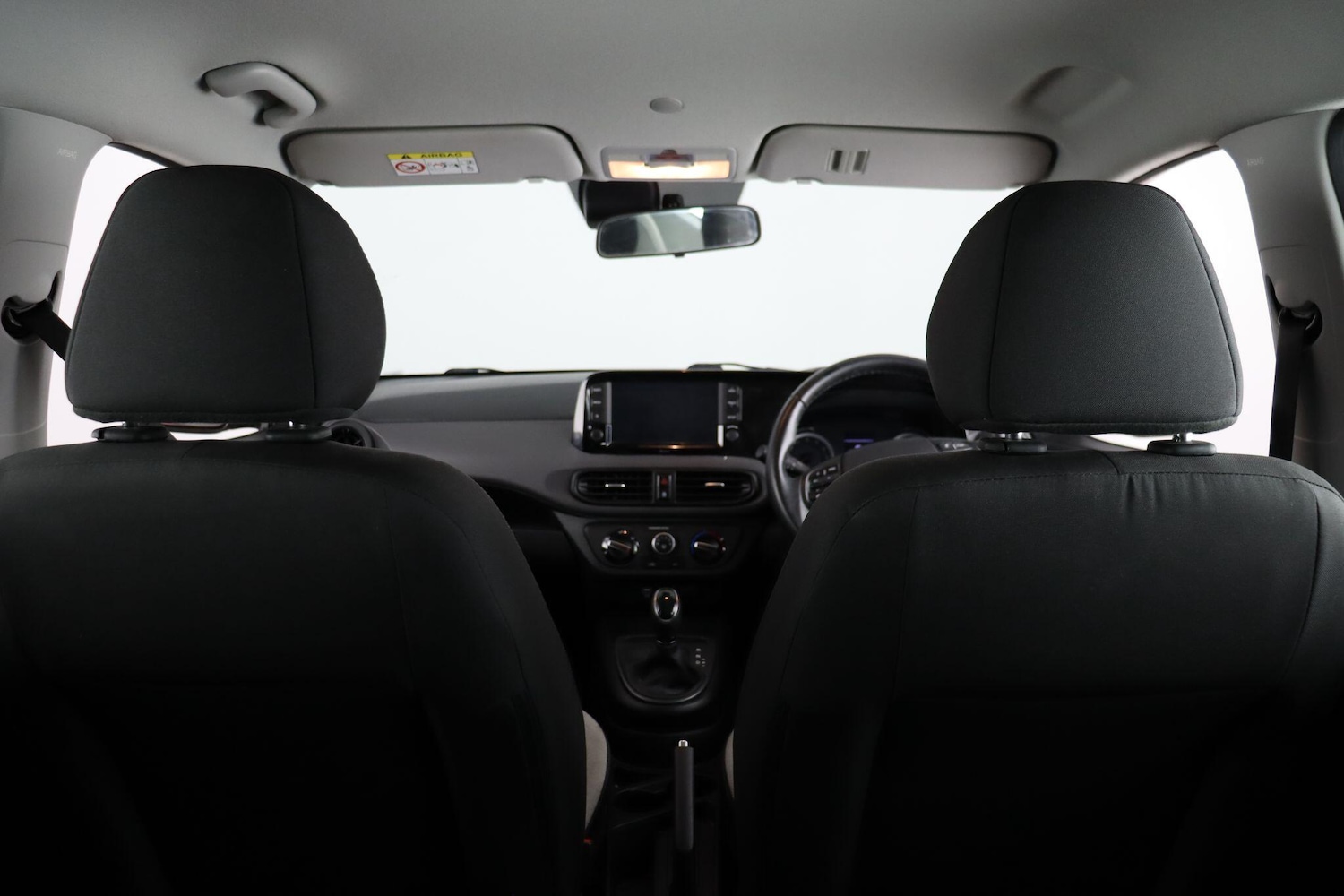 Used Hyundai i10 2022 for sale - 76952592: Photo 11