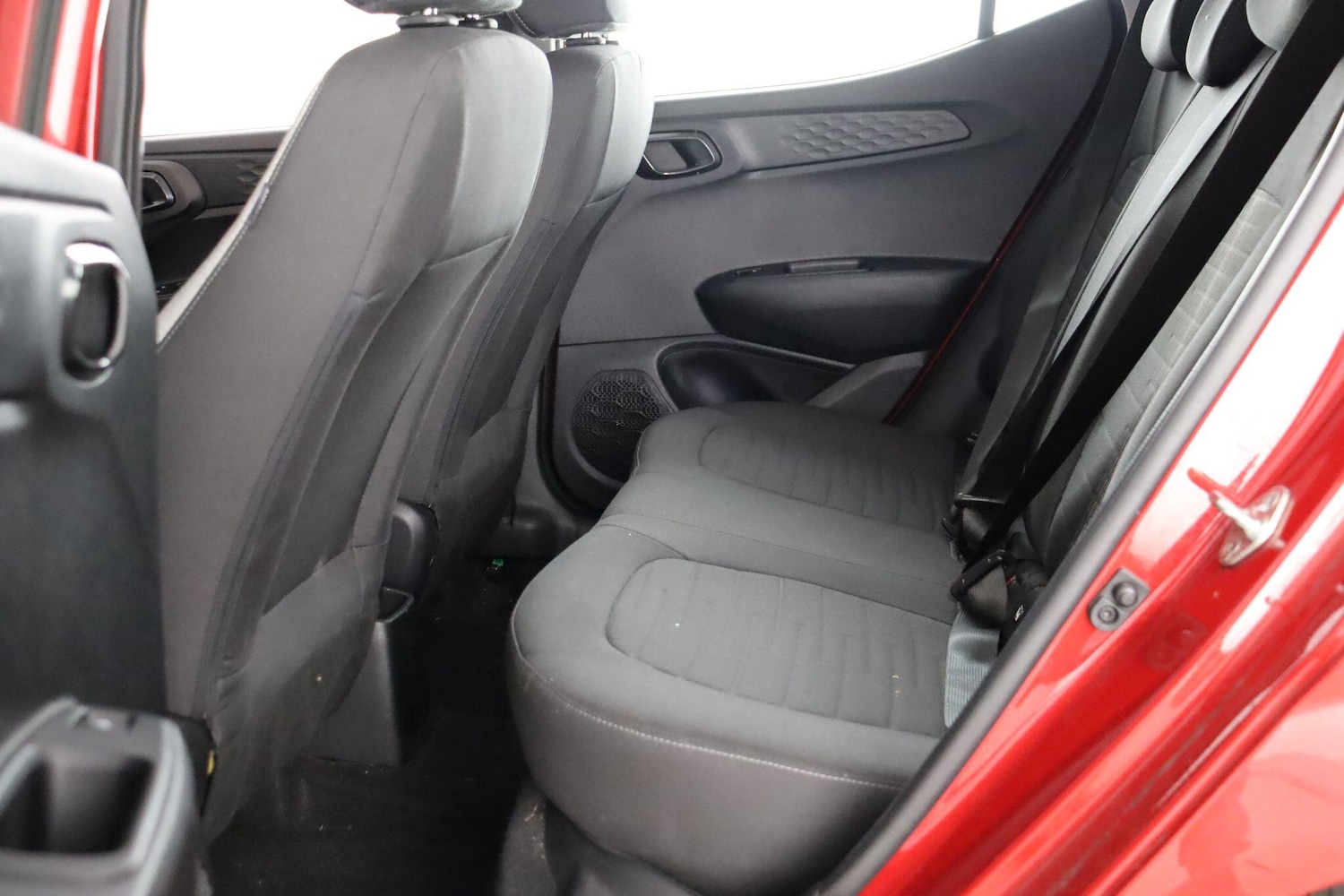 Used Hyundai i10 2022 for sale - 76952592: Photo 13