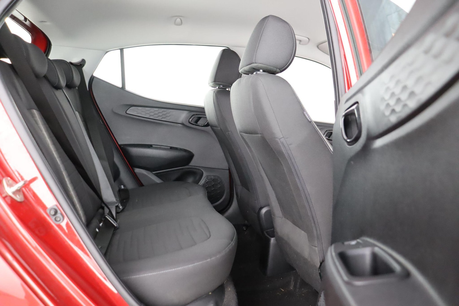 Used Hyundai i10 2022 for sale - 76952592: Photo 14