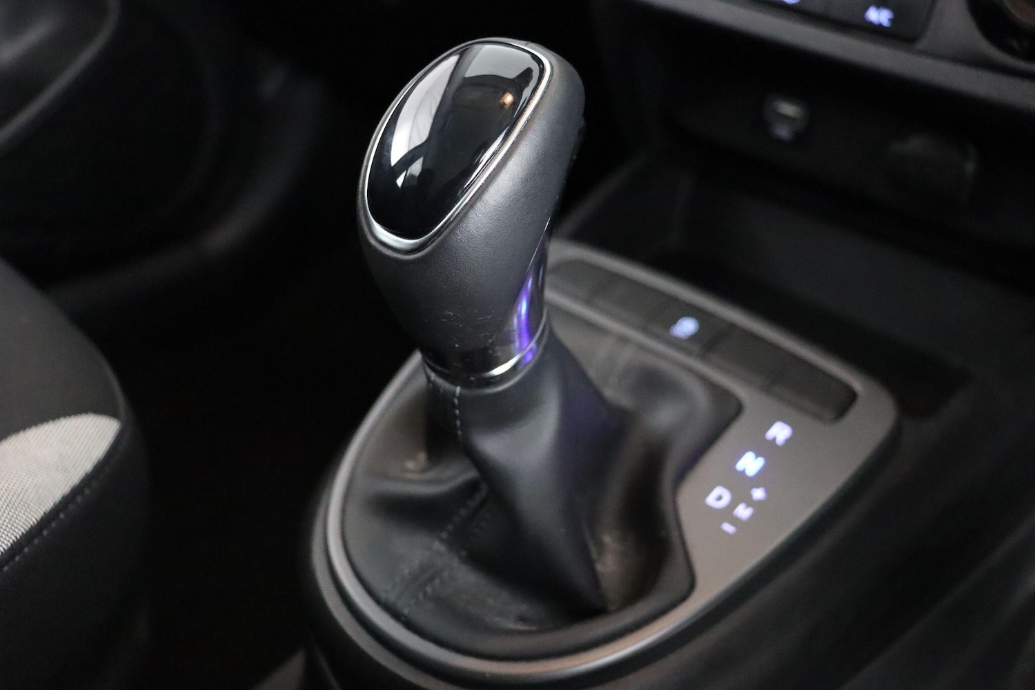 Used Hyundai i10 2022 for sale - 76952592: Photo 16