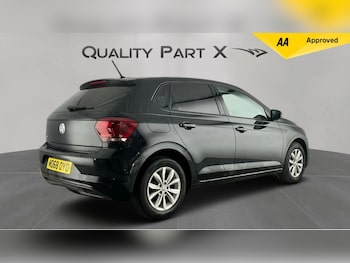 Used Volkswagen Polo 2019 for sale - 76597339: Photo