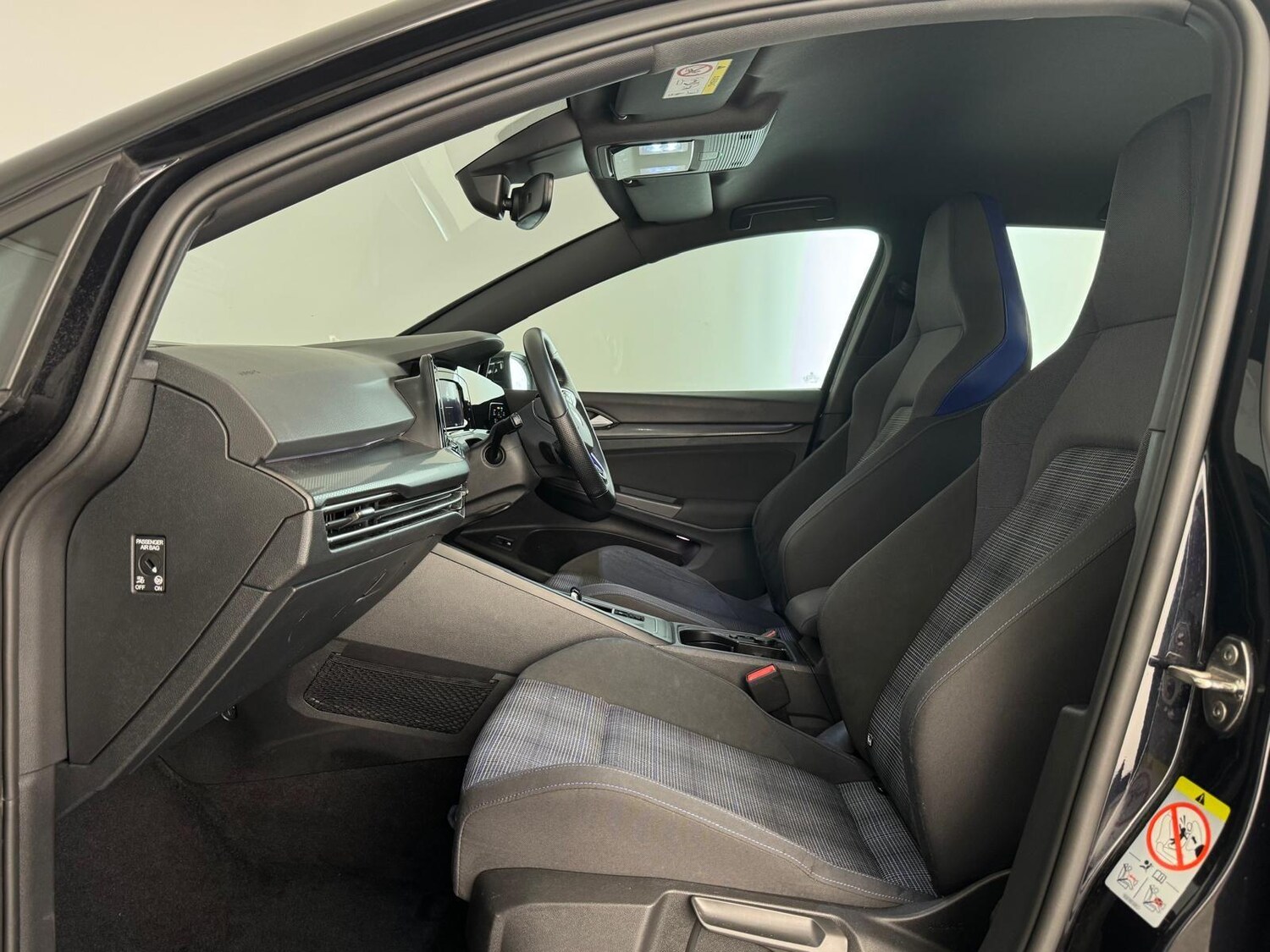 Used Volkswagen Golf 2021 for sale - 77892736: Photo 11