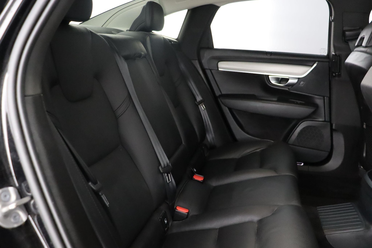 Used Volvo S90 2023 for sale - 77358334: Photo 11