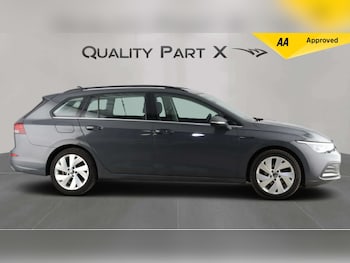 Used Volkswagen Golf 2023 for sale - 78486251: Photo