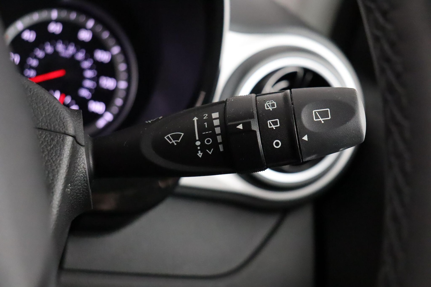 Used Hyundai i10 2023 for sale - 76912970: Photo 19