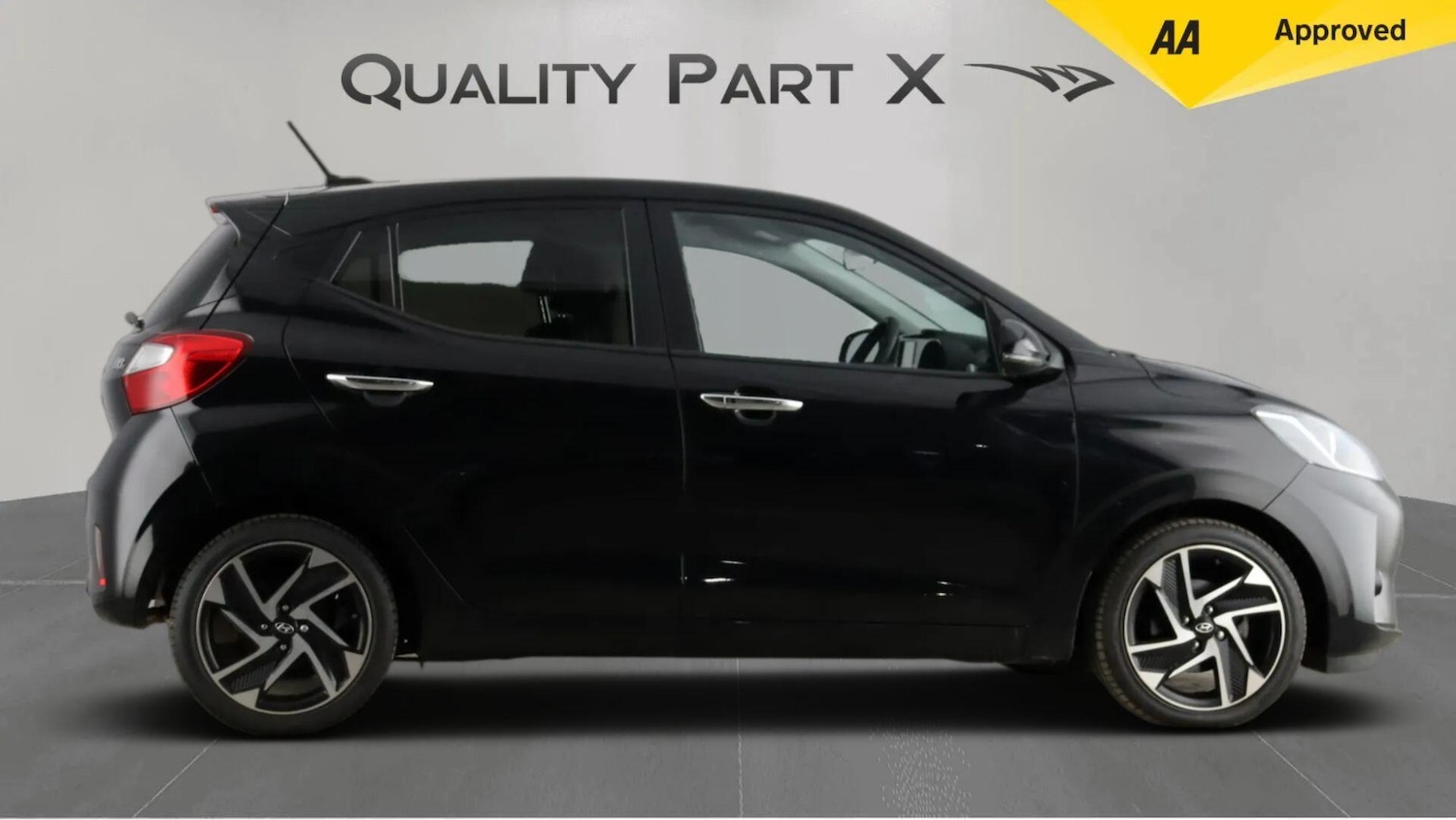 Used Hyundai i10 2023 for sale - 76912970: Photo 8