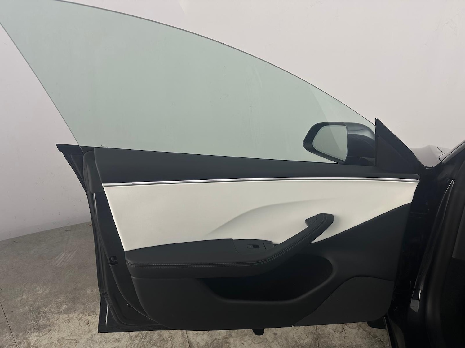 Used Tesla Model 3 2025 for sale - 76456861: Photo 19