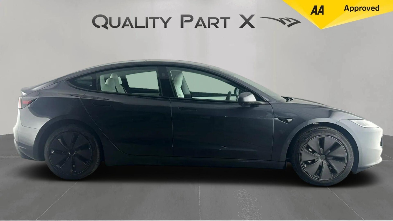 Used Tesla Model 3 2025 for sale - 76456861: Photo 2