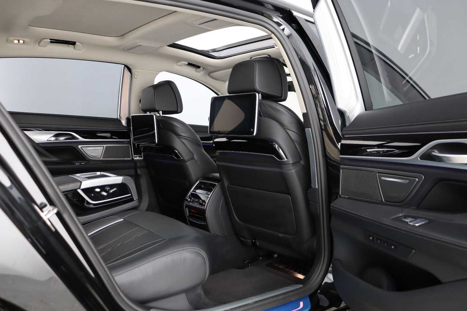 Used BMW 7 Series 2022 for sale - 78033798: Photo 15