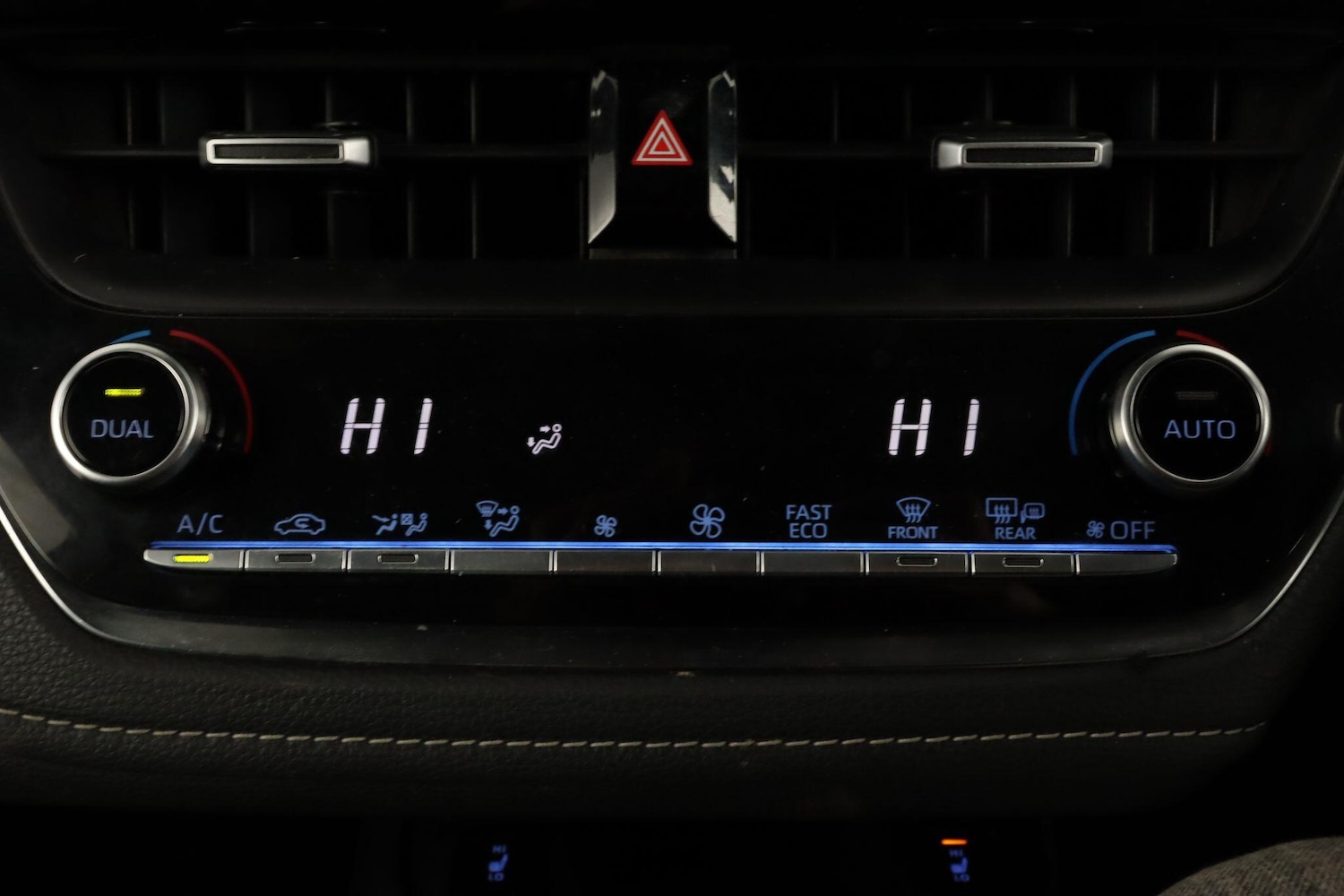 Used Toyota Corolla 2020 for sale - 77230636: Photo 30