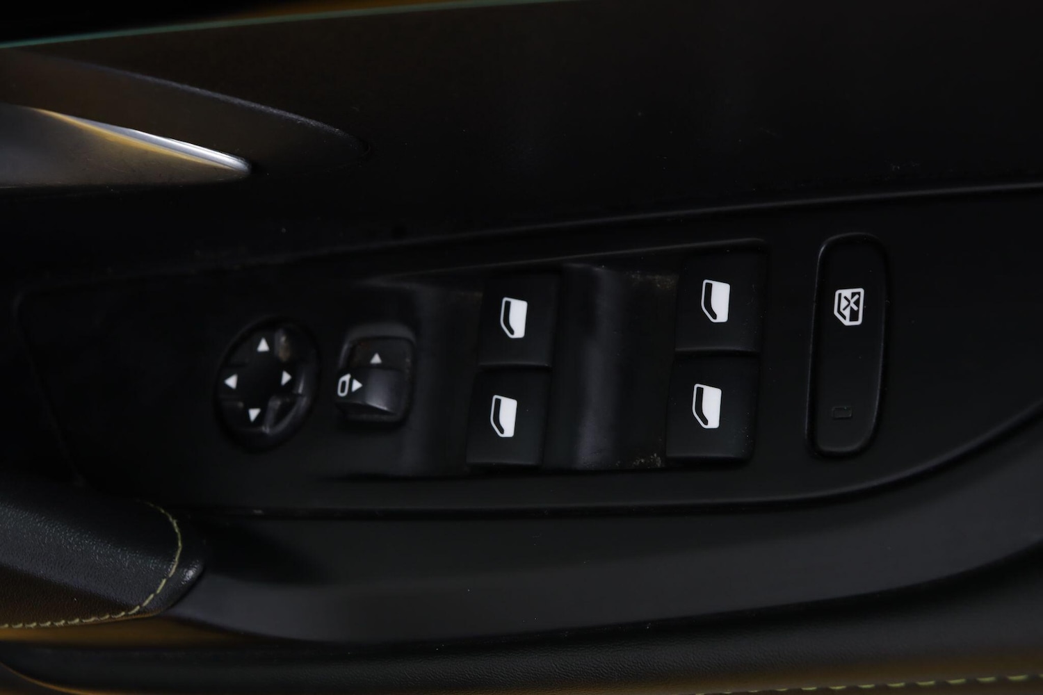 Used Peugeot E-208 for sale - 77925826: Photo 17