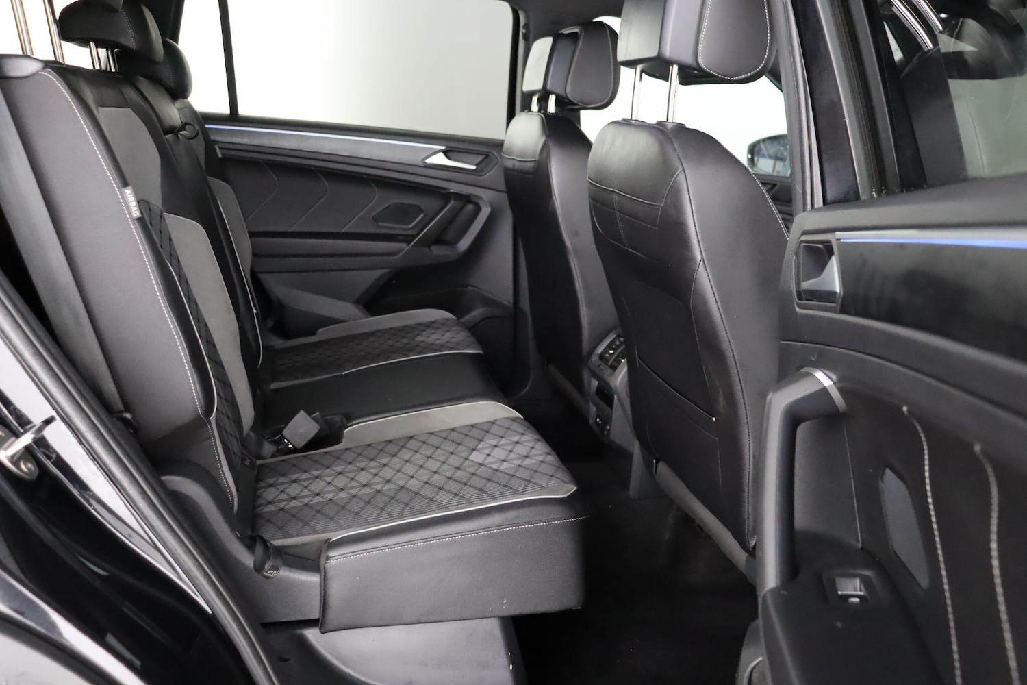 Used Volkswagen Tiguan Allspace 2024 for sale - 77029599: Photo 12