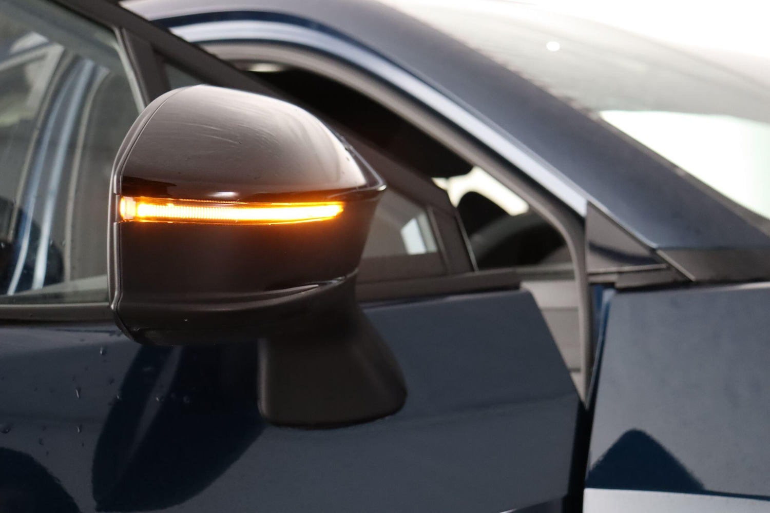 Used Toyota C-HR 2024 for sale - 77203423: Photo 23