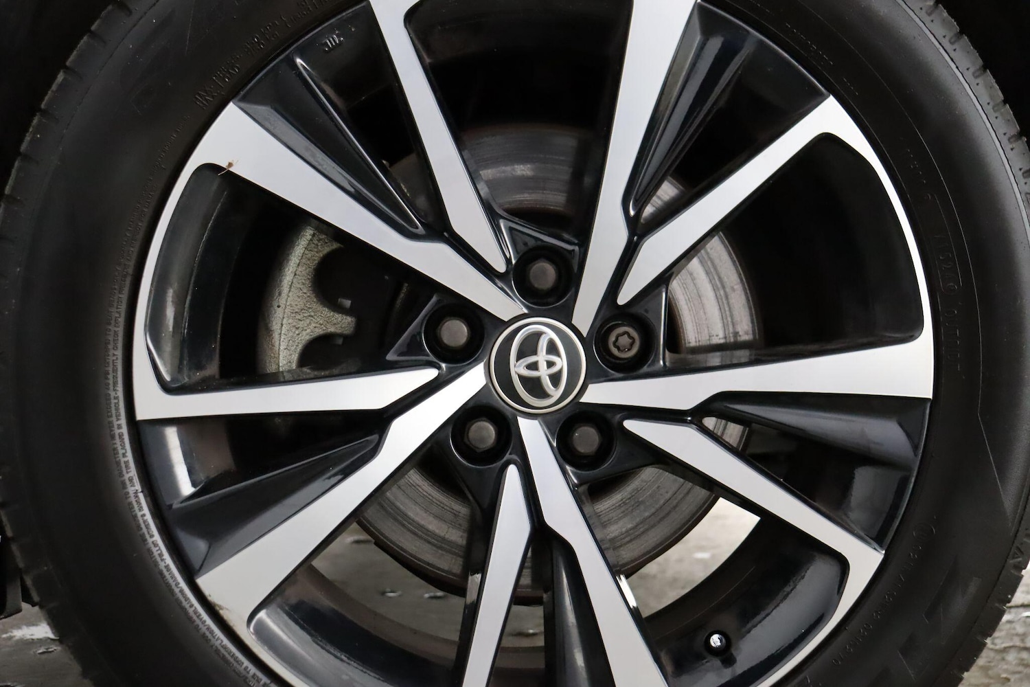 Used Toyota C-HR 2024 for sale - 77203423: Photo 26