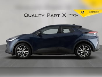 Used Toyota C-HR 2024 for sale - 77203423: Photo