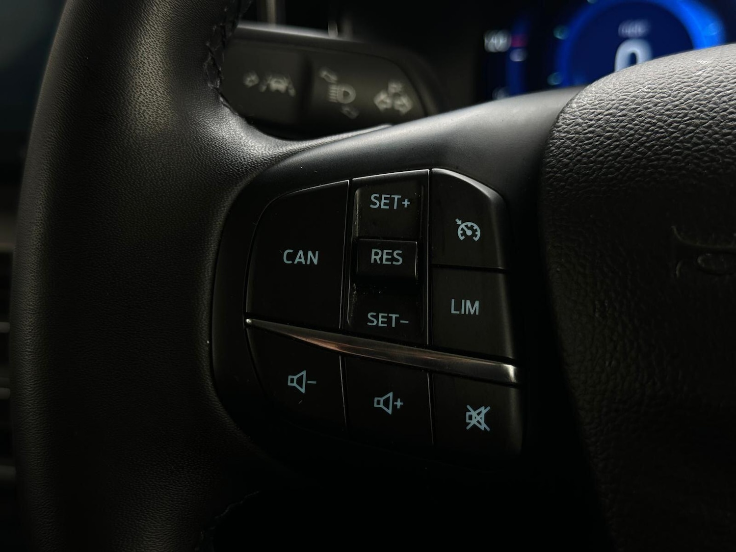 Used Ford Focus 2023 for sale - 76294799: Photo 22