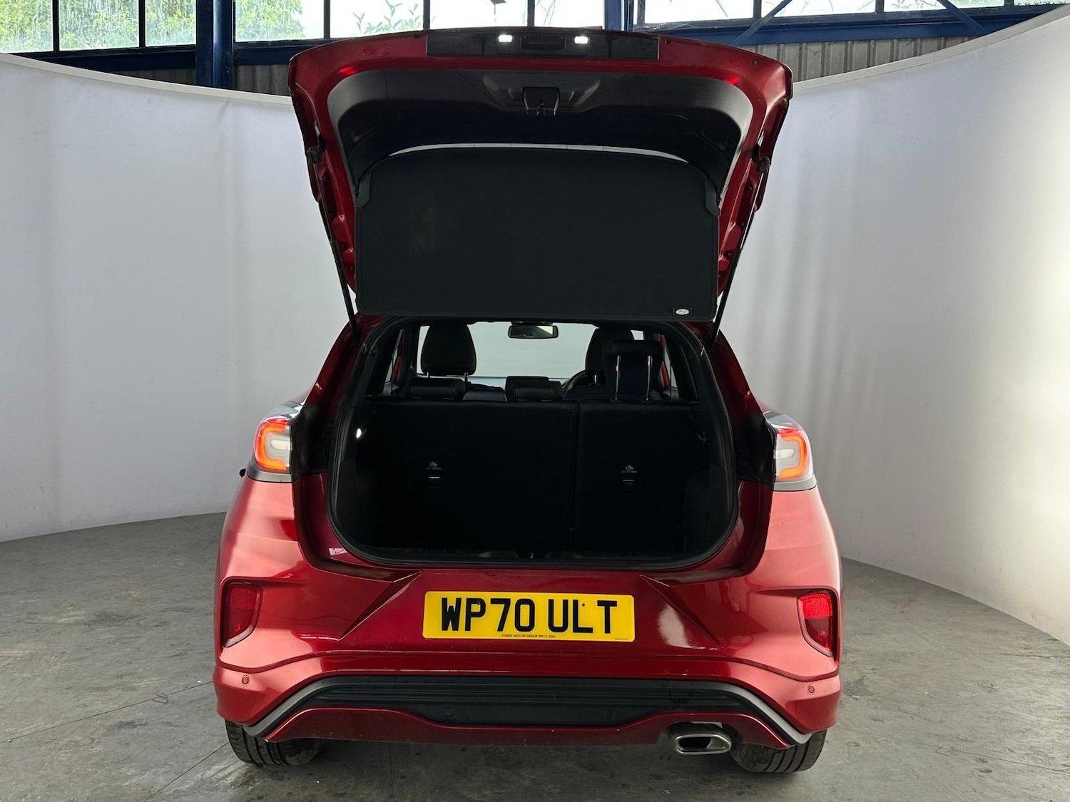 Vehicle 44