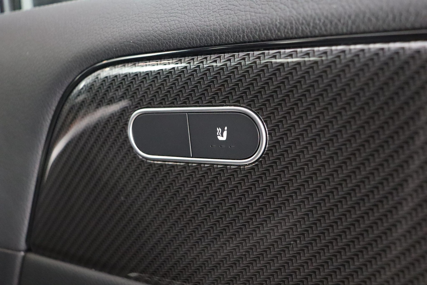 Used Mercedes-Benz GLA 2021 for sale - 77119808: Photo 19