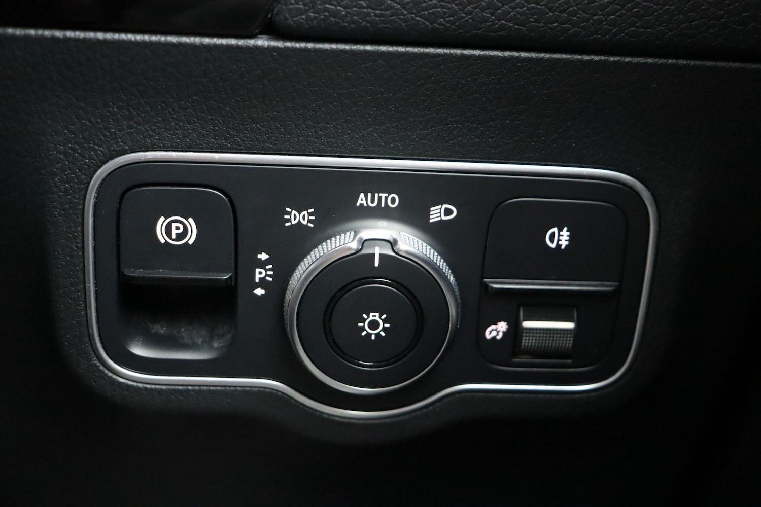 Used Mercedes-Benz GLA 2021 for sale - 77119808: Photo 22