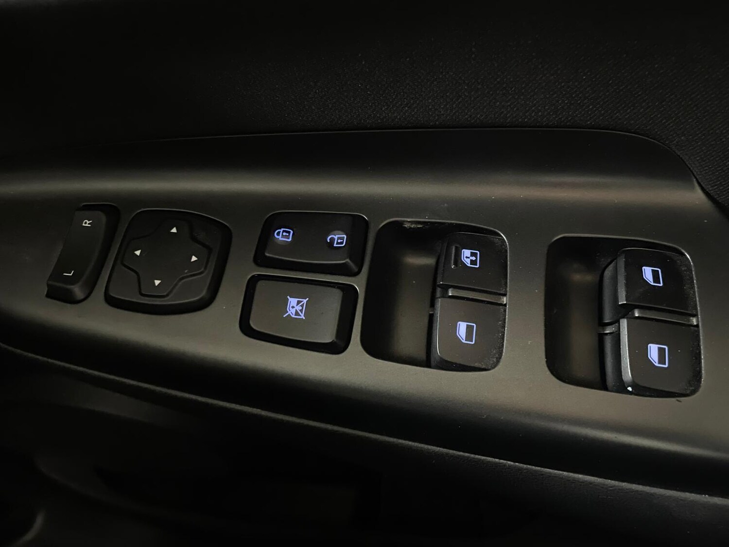 Used Hyundai KONA 2022 for sale - 76295308: Photo 17