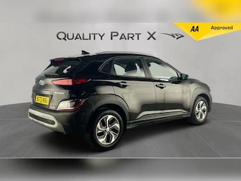 Used Hyundai KONA 2022 for sale - 76295308: Photo 3
