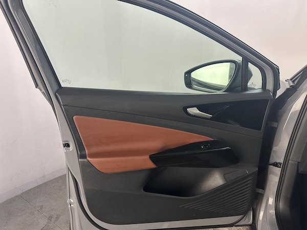 Used Volkswagen ID.4 2021 for sale - 76259035: Photo 25