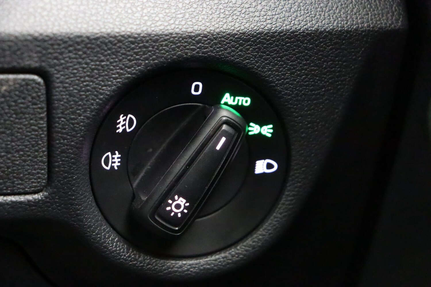 Used Skoda Kamiq 2022 for sale - 77330585: Photo 17