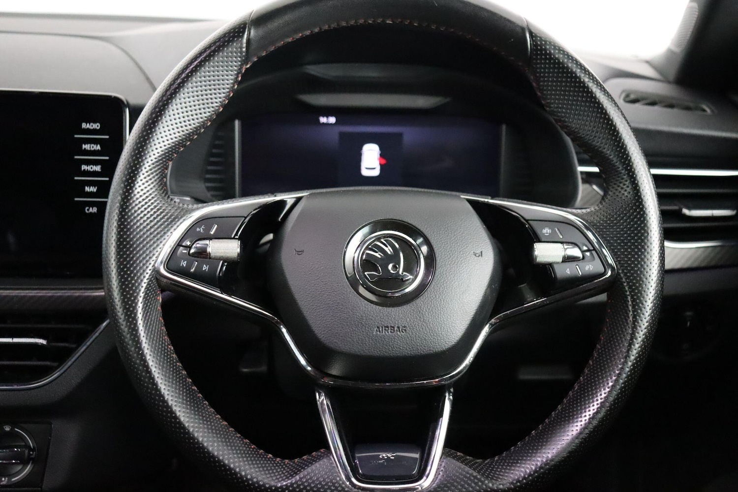 Used Skoda Kamiq 2022 for sale - 77330585: Photo 9