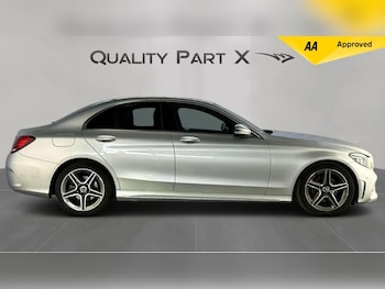 Used Mercedes-Benz C-Class 2019 for sale - 75729632: Photo
