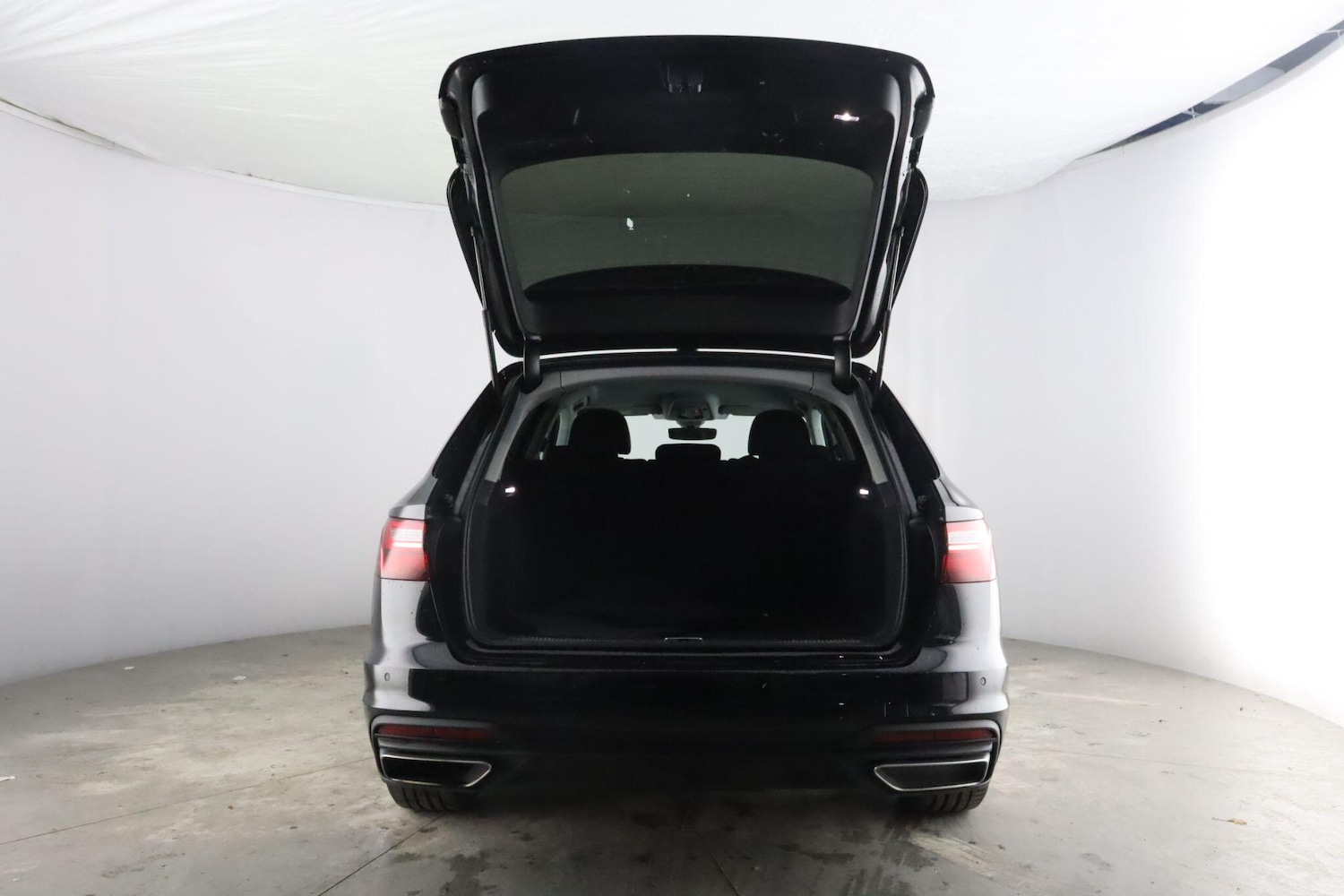 Used Audi A4 Avant 2022 for sale - 76613245: Photo 29