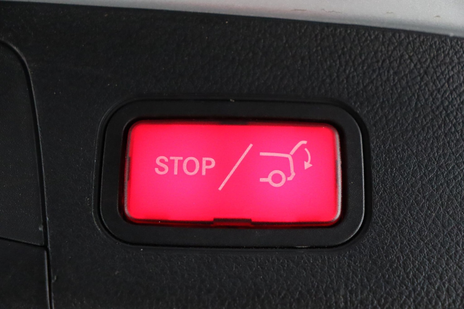 Used Mercedes-Benz GLA 2021 for sale - 77359095: Photo 28