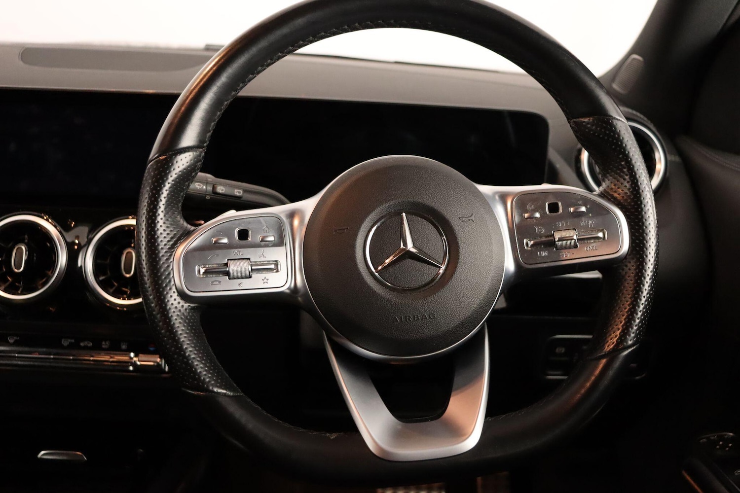 Used Mercedes-Benz GLA 2021 for sale - 77359095: Photo 9